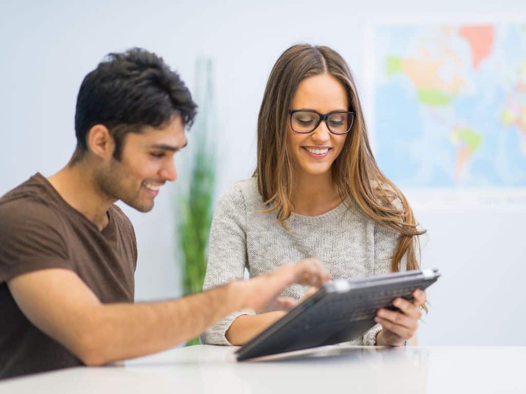 Asesoría para la elaboración del estado del arte en tesis Asesoría personalizada para desarrollar el estado del arte en proyectos de investigación