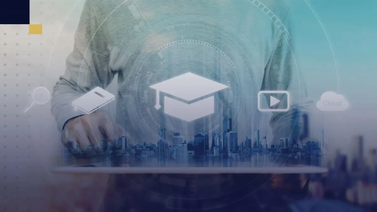 Persona interactuando con pantalla digital que muestra íconos de educación, como birrete y video, representando innovación y recursos tecnológicos en tesis doctorales.